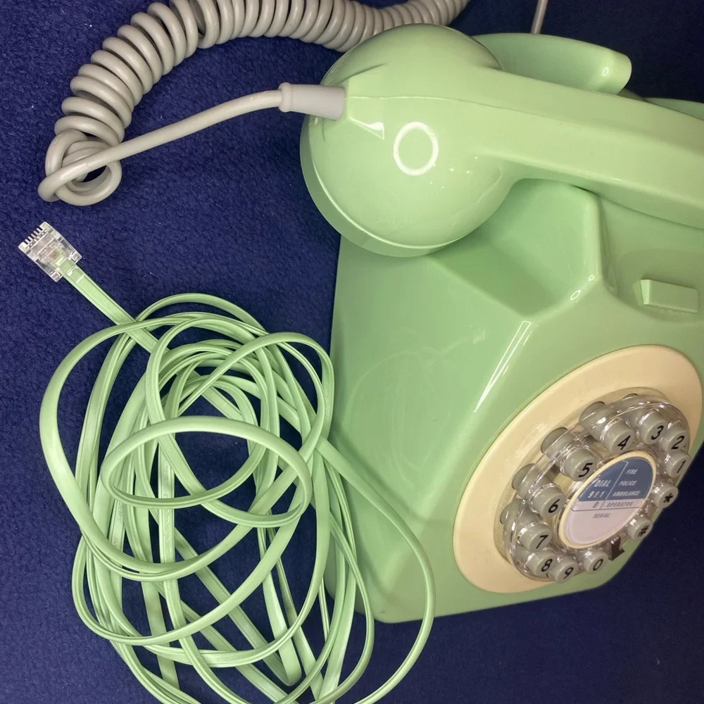 Wild & Wolf Model 746 Retro Rotary-Style Push-Button Telephone — Mint Green